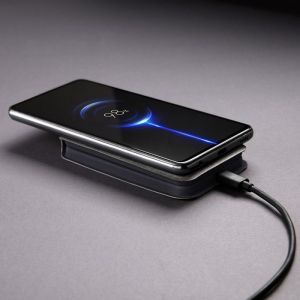 MULTICARGADOR INALÁMBRICO PLUGGY personalizada